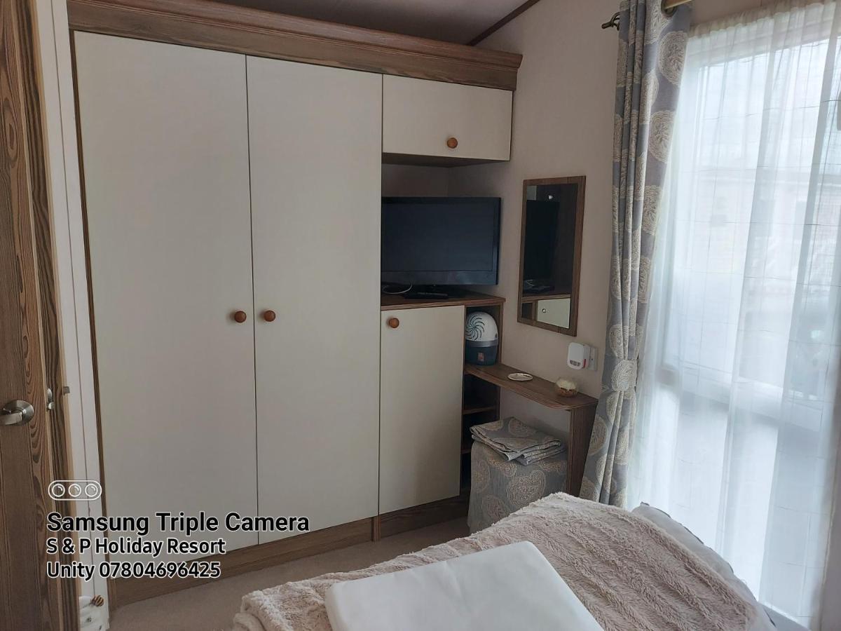 149 Holiday Resort Unity 3 Bedroom Passes Included Brean Exterior foto